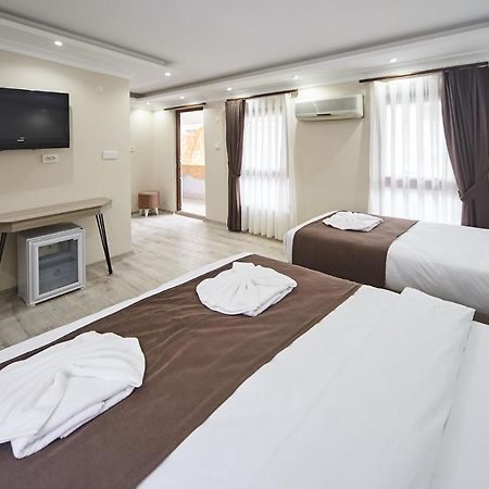 Luna Suites Taksim Istanbul Bagian luar foto