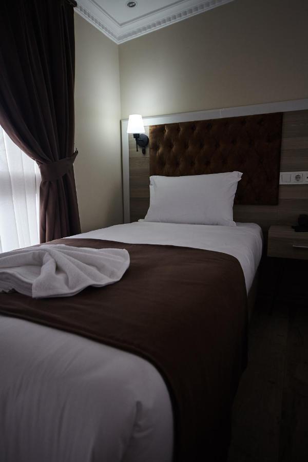 Luna Suites Taksim Istanbul Bagian luar foto
