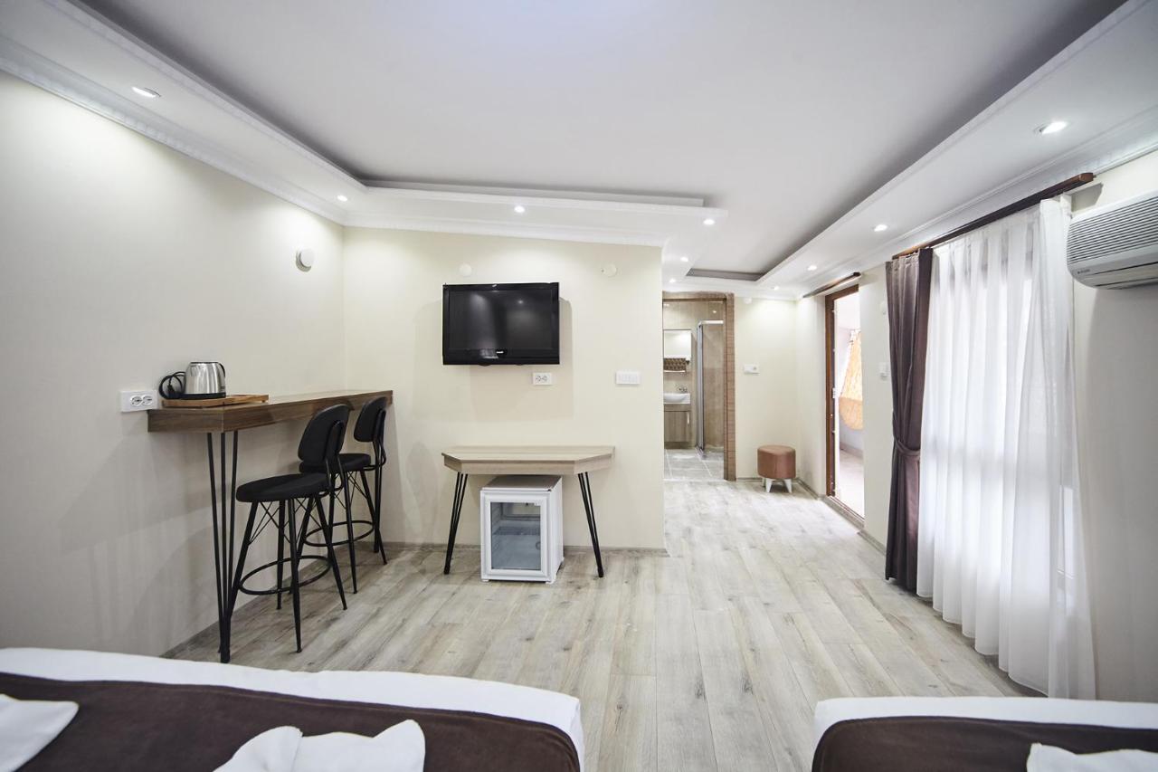 Luna Suites Taksim Istanbul Bagian luar foto