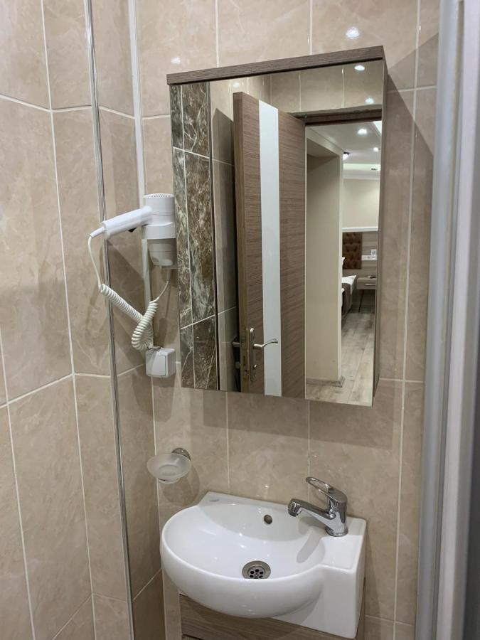 Luna Suites Taksim Istanbul Bagian luar foto